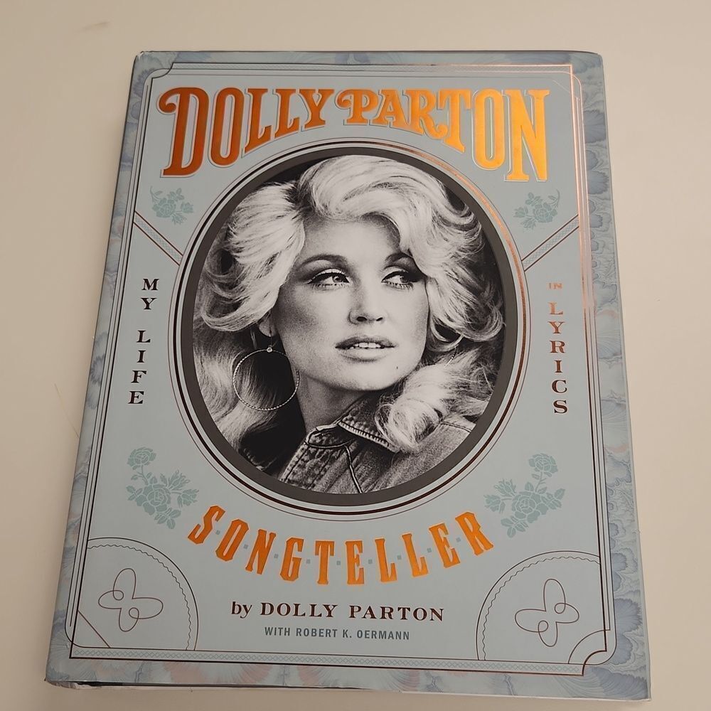 Dolly Parton Songteller My Life in Lyrics Hardback Book